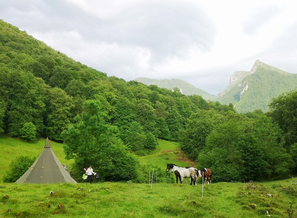 Week-end à cheval Bivouac en Baronnies - Hautes-Pyrénées-Voyages Gandalha